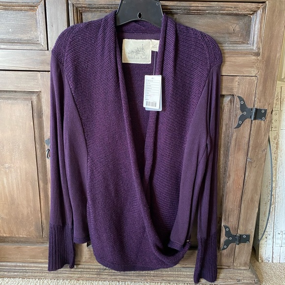 Anthropologie Sweater. - Picture 1 of 4